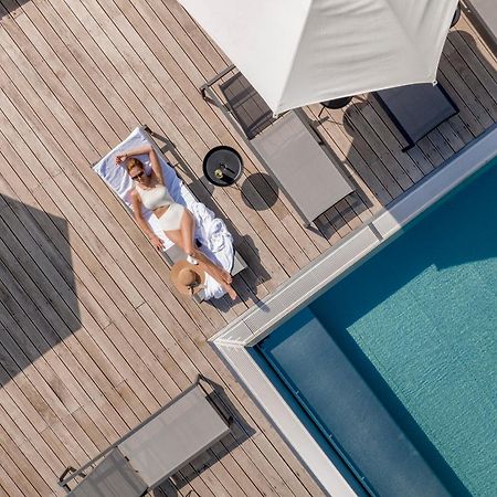 Hotel Alpenflora กัสเตลรอตโต ภายนอก รูปภาพ